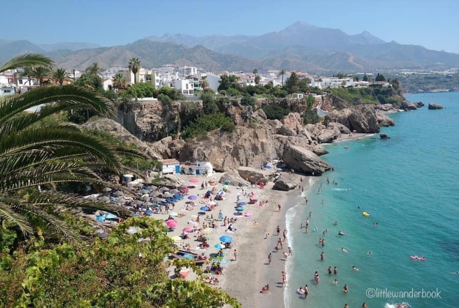 Chez Alison! Central Nerja Apt 외부 사진