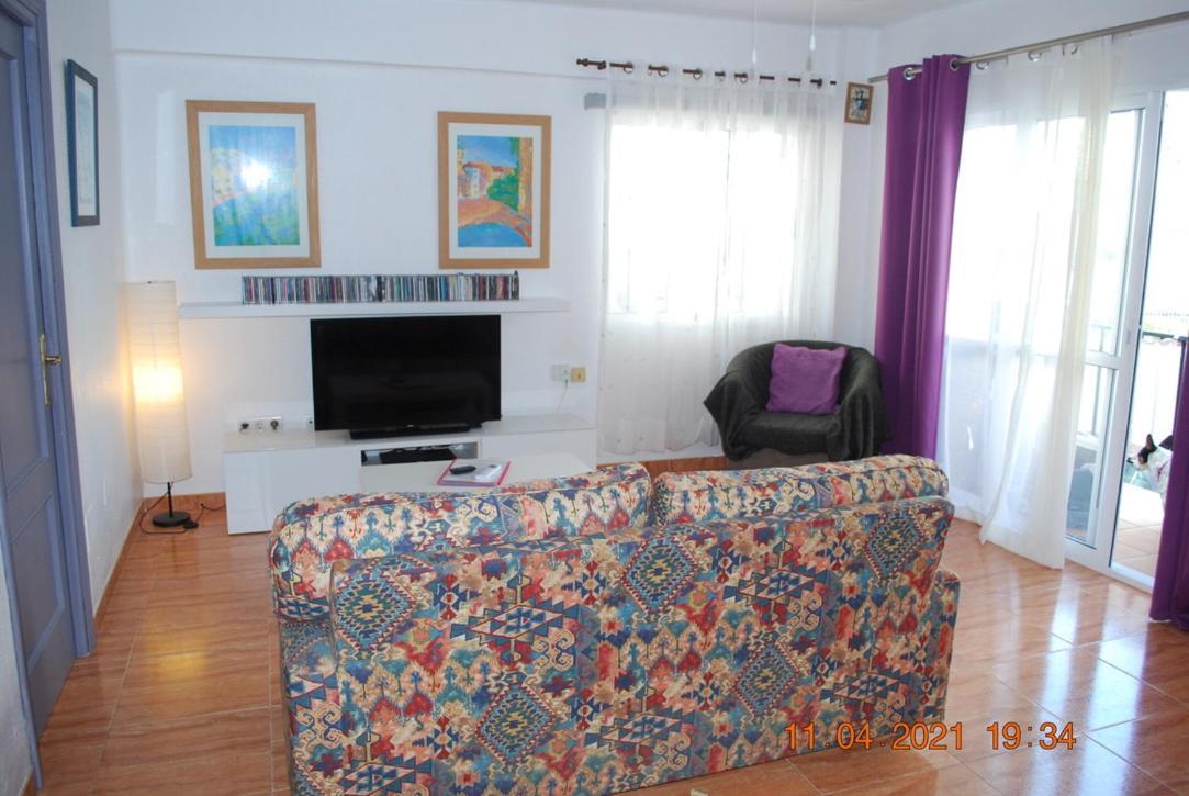 Chez Alison! Central Nerja Apt 외부 사진